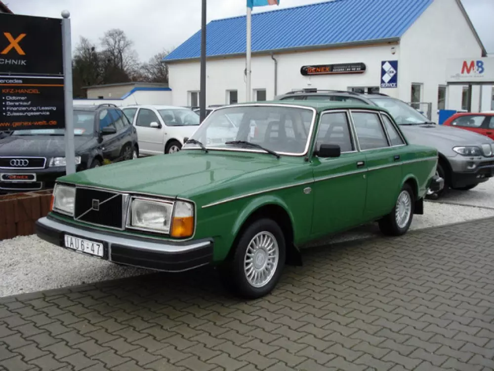 Volvo 244 repair manual