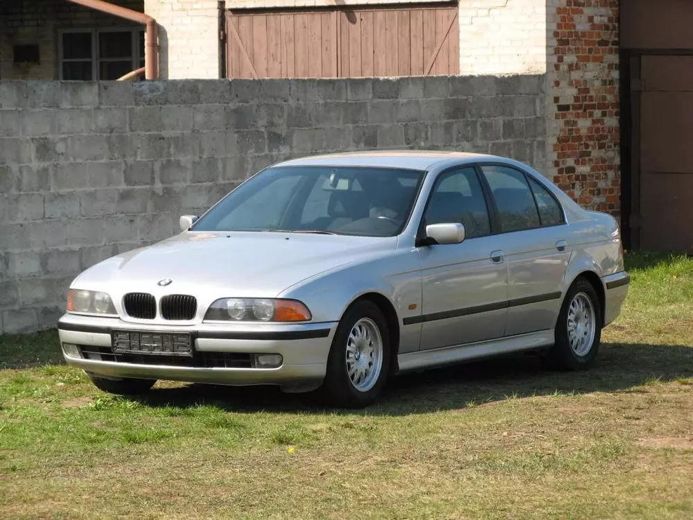 BMW 525 repair manual