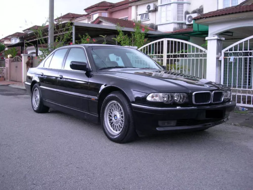 BMW 728 repair manual