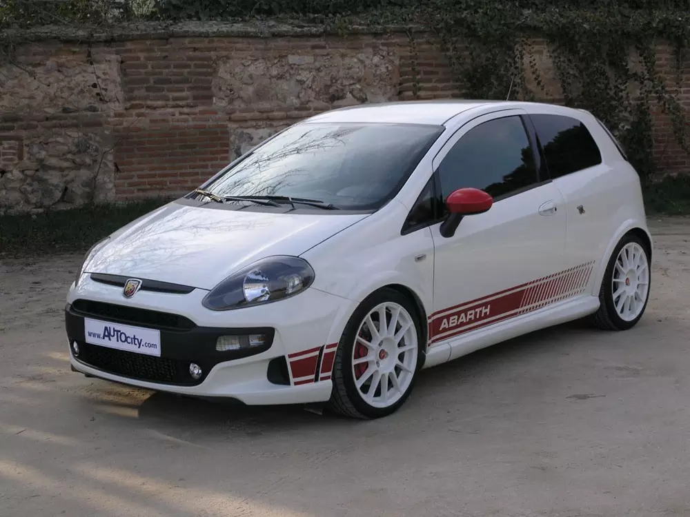 Abarth Punto Evo repair manual