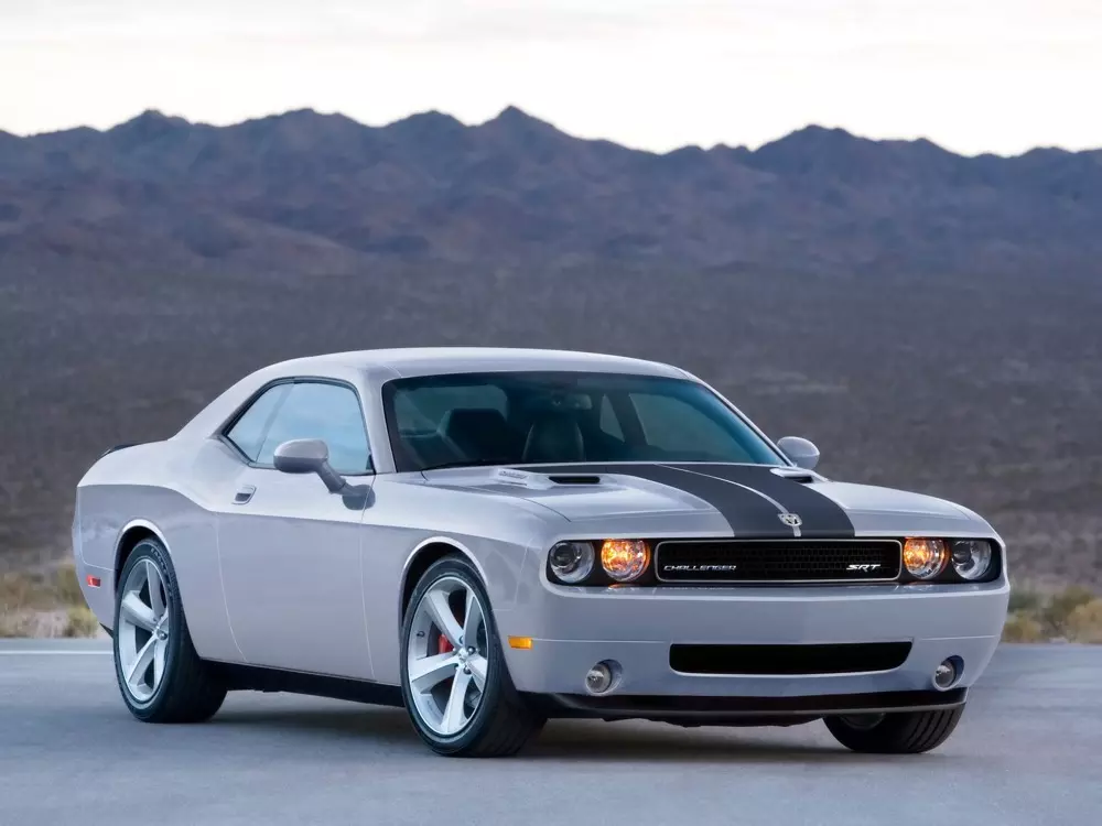 Dodge Challenger repair manual