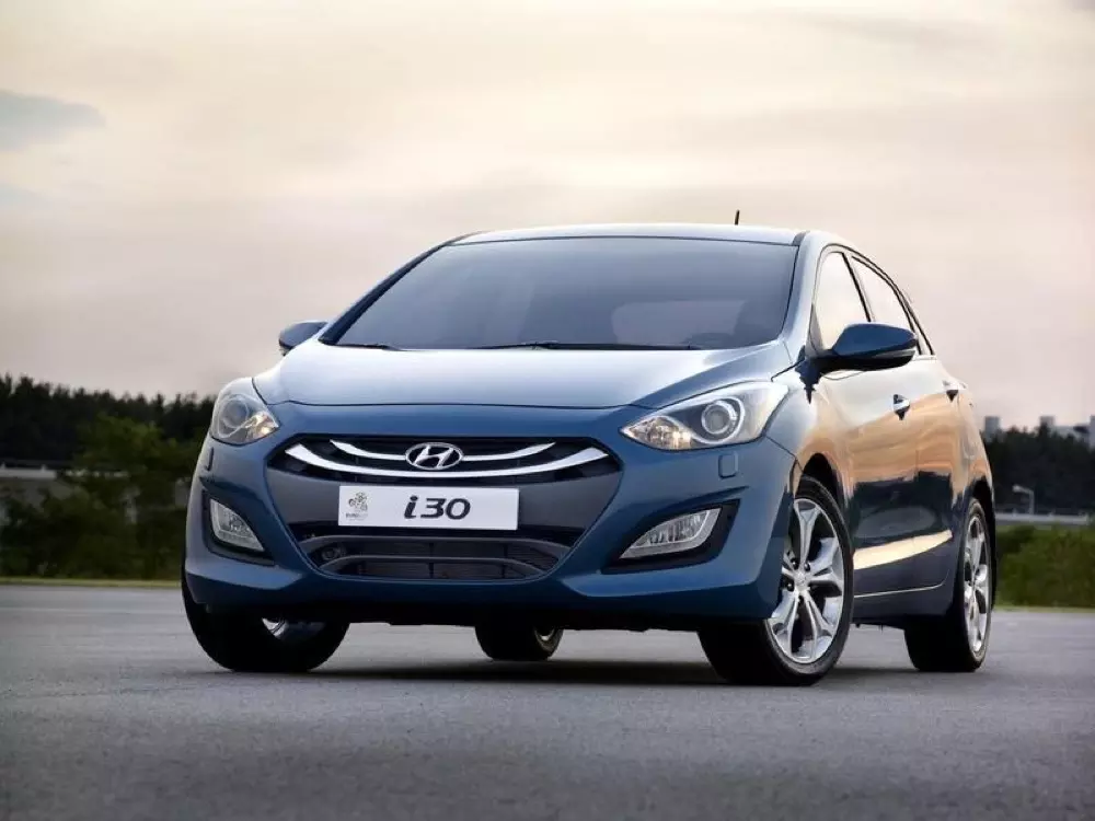 Hyundai i30 repair manual